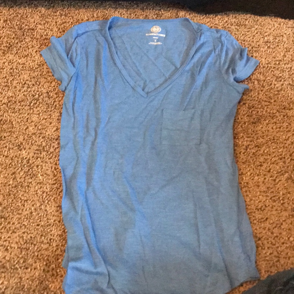Blue V-neck t-shirt